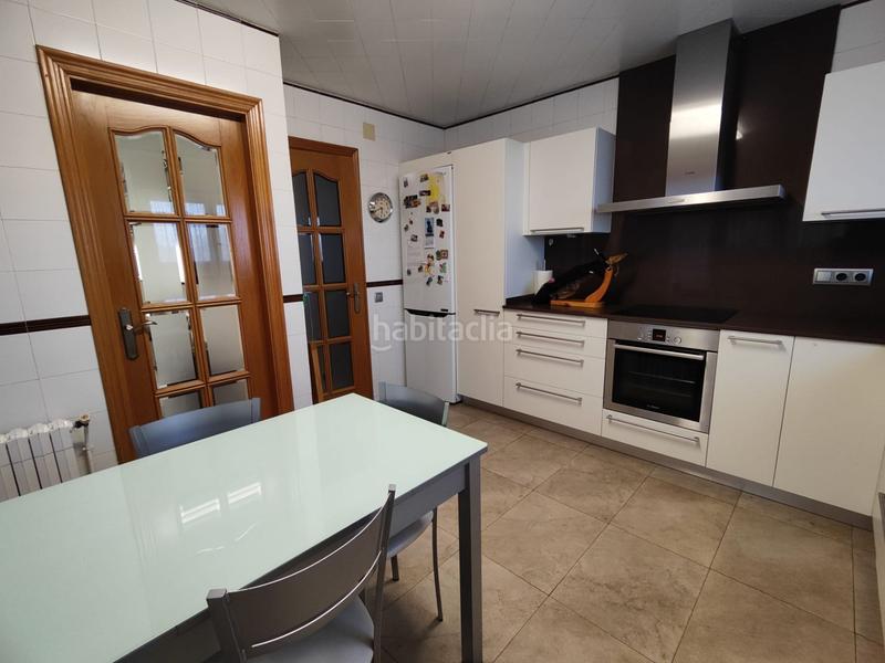 Foto 75b2f279-2103-4978-ad29-9fbf4103e1f5. Maison avec chauffage parking dans Canovelles