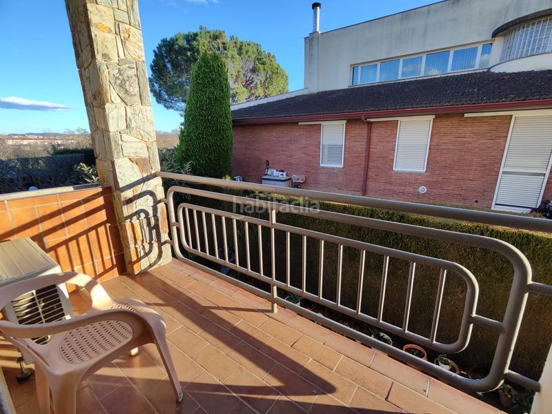 Foto a7f5369a-e9f8-41f9-a5b2-cddb7d756d2c. Maison avec chauffage parking dans Canovelles