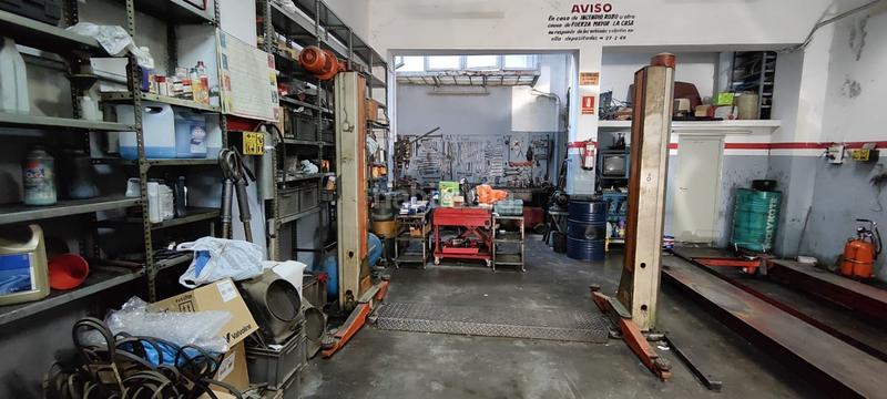 Foto 481a8db3-b17c-46b9-9d7d-e4a8a07fb60a. Geschäftsraum in Canovelles 53 in Canovelles