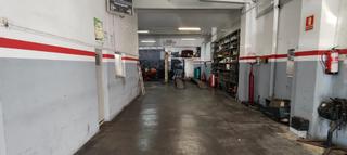Local Comercial a Canovelles 53. Taller mecanico en venta en canovellas