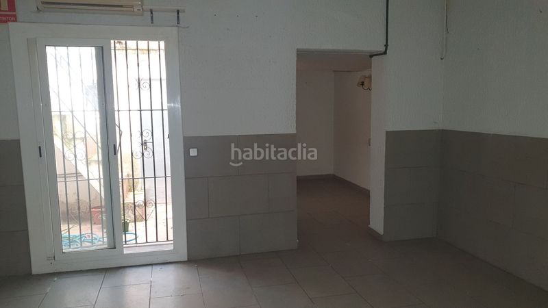 Foto f3b71aeb-fea3-43ad-8280-d4bc45979610. Local comercial a Franqueses del Vallès (Les)