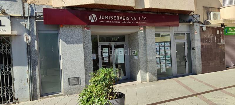 Foto d7707293-70ce-4ae2-8cc3-a0952fd50723. Locale commerciale in Canovelles