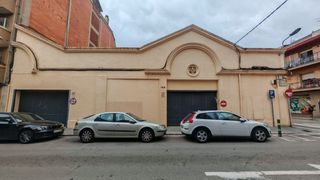 Miete Geschäftsraum in Sota el cami ral. Local en el centro de granollers