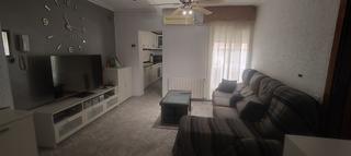 Pis a Canovelles. Piso con solárium de 74 m2 y solo dos vecinos !!!!!