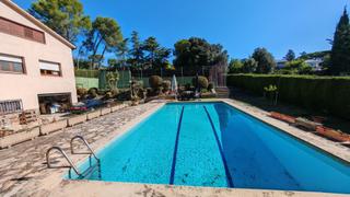 Casa a Lliçà d´Amunt. Magnífica casa con parcela de 2.300m2, en lliça damunt pineda fe