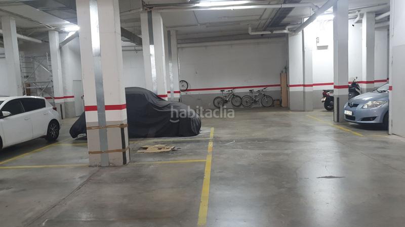 Foto 9db8de47-bda6-4107-9ea3-d534df8a59bb. Parking voiture dans esteve barange 51 dans Cardedeu