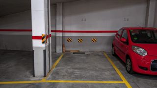 Autoparkplatz in Esteve barange 51. Parquin en el centro de cardedeu, al lado del cap !!!