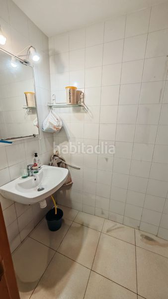 Foto 762b2517-7985-4912-bdb2-ecdcb5918648. Local comercial a riera 35 a Canovelles
