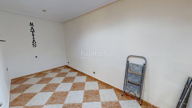 Foto 98a93798-c1e3-4c57-a952-374085a4920b. Piso  en venta en calle josé más esteve en Reina Victoria - Miguel Hernández Elche / Elx