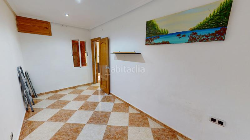 Foto c4dd649e-7af0-42ff-9a36-53bc3148a6f8. Piso  en venta en calle josé más esteve en Reina Victoria - Miguel Hernández Elche / Elx