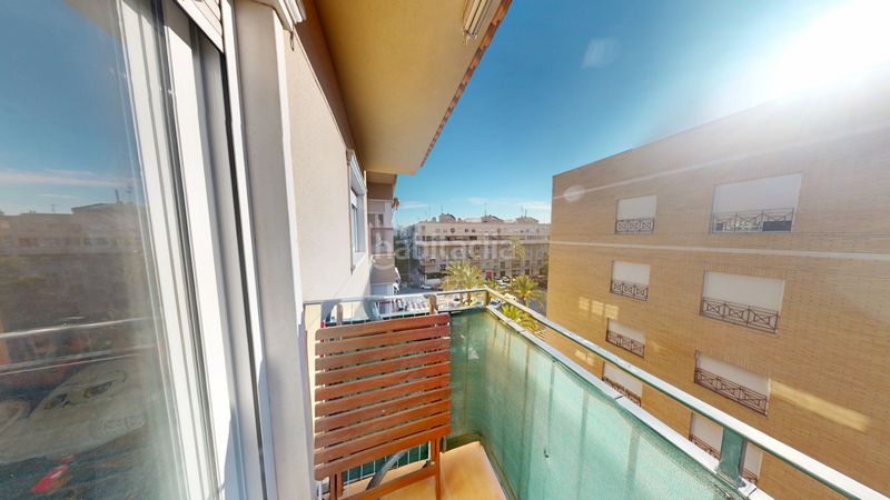 Foto bbb40ea2-f27a-4377-b0ea-88557727f71f. Pis amb calefacció a Sector V Elche / Elx