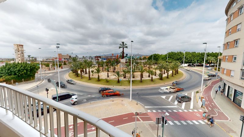 Foto 84953320-5ec5-4bac-88d6-55b15faee7c0. Pis a Plaza Crevillente - Antiguos Juzgados - El Asilo Elche / Elx