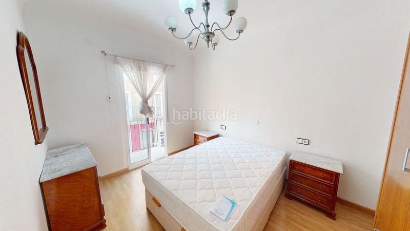 Foto 4967d54b-ae58-4f0a-984f-56ea7a6f0ef5. Pis a Plaza Crevillente - Antiguos Juzgados - El Asilo Elche / Elx