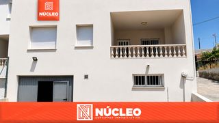 Chalet  Calle mayor. Chalet adosado en venta en fuente alamo