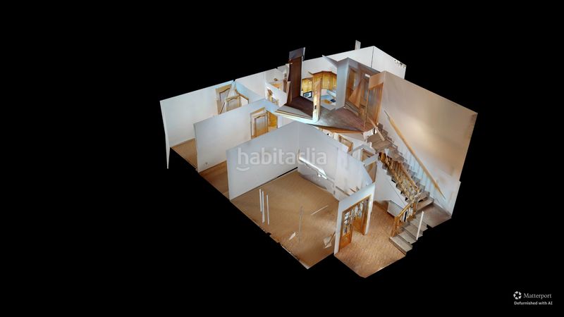 Foto 137bddde-210f-4a32-8161-8e9ec2603905. Casa adossada amb xemeneia aparcament a Lezuza