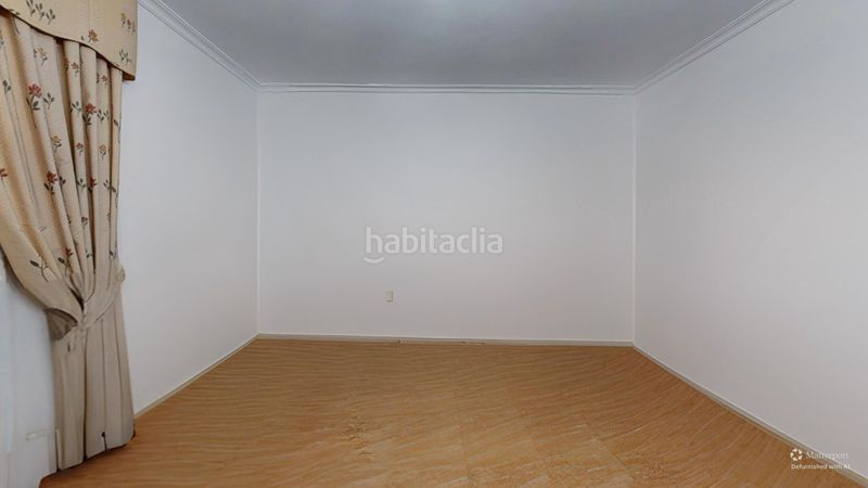 Foto 509f2324-566a-4925-b359-e1338b4c8a99. Casa adossada amb xemeneia aparcament a Lezuza