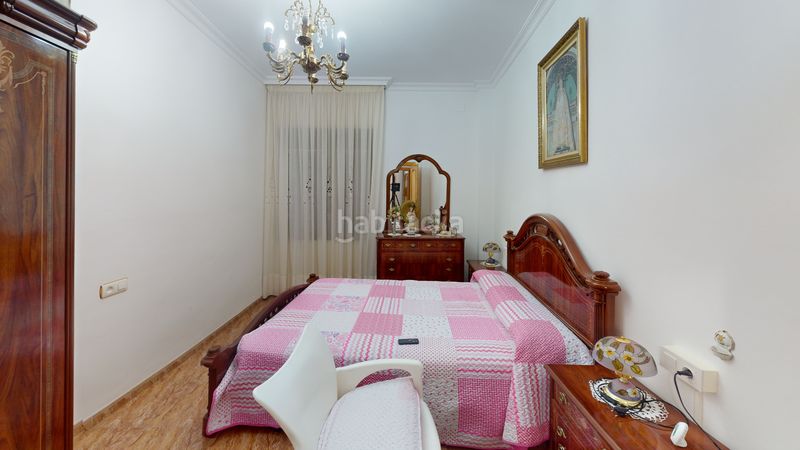 Foto c3625469-6a5f-4dfc-9d80-0ada5e8f5741. Casa adossada amb xemeneia aparcament a Lezuza