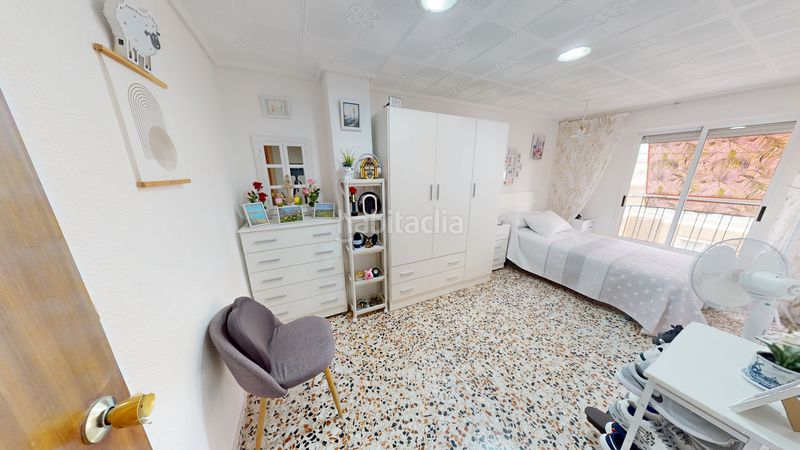 Foto a0faf5f6-f89f-43cb-b1f2-cb19d7d0f57d. Pis a Altabix Elche / Elx