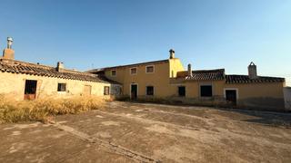 Casa  Calle nueva. Casa para reformar en cancarix con más de 450 m² construidos – ¡