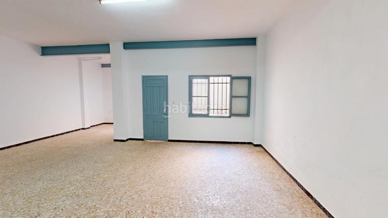 Foto a624cb79-aa6e-464f-b1d7-dfa0273a8964. Locale commerciale in Plaza Crevillente - Antiguos Juzgados - El Asilo Elche / Elx