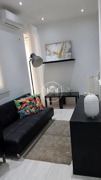 Foto b20bc622-2f3b-42f4-8338-87fa6c5a0b1d. Studio avec chauffage dans Berruguete Madrid