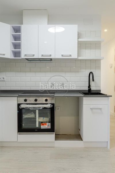 Foto afe66126-4107-44a7-a6a8-62dbb4e70e3b. Pis a Almenara-Ventilla Madrid