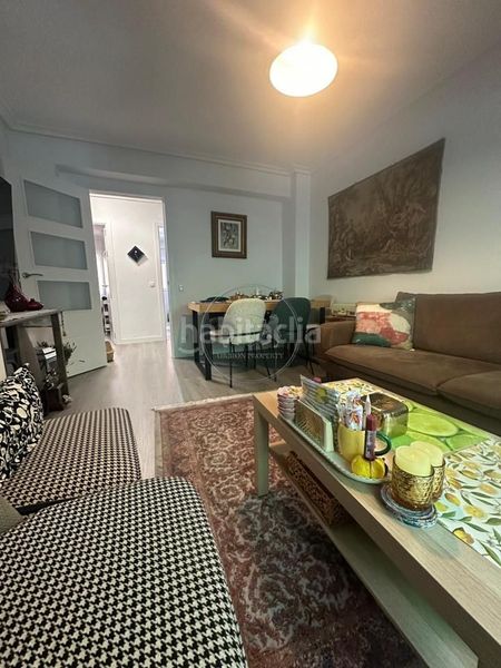 Foto 4b1e30b3-20fa-4bf0-af8a-7036fae85cba. Rent flat with heating in Simancas Madrid