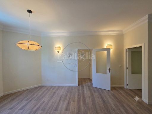 Foto 1a79fe70-81cd-4c99-9878-8e7b9ae0696e. Piso en Lista Madrid