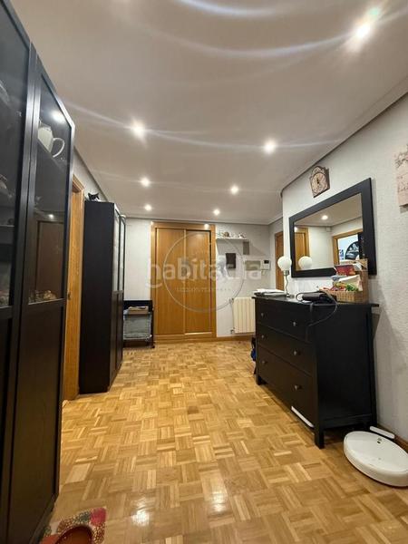 Foto e7d6ca0b-917d-41a8-b396-c8fd55a1aed2. Appartamento con riscaldamento parcheggio piscina in Tres Cantos