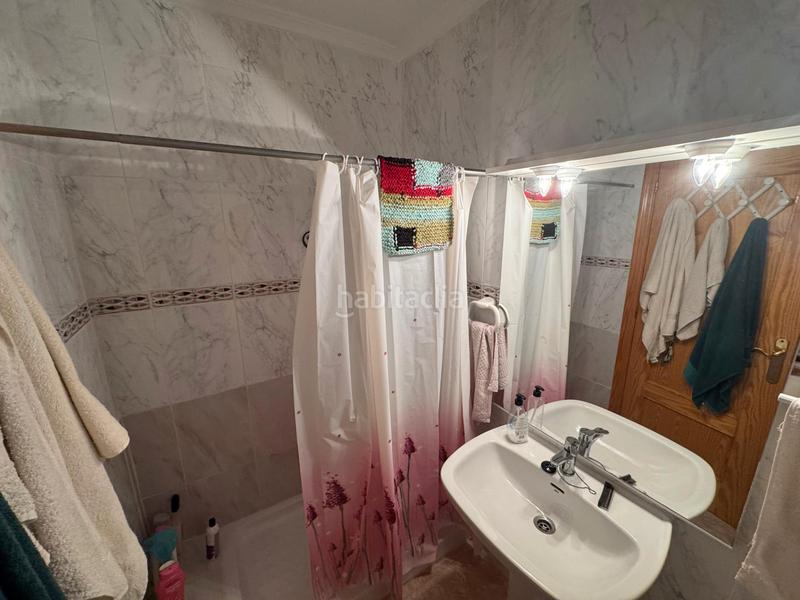 Foto 15d9a4ce-f35d-4021-b66b-789c3c920d8b. Chalet con parcheggio in Centro Alcázares (Los)