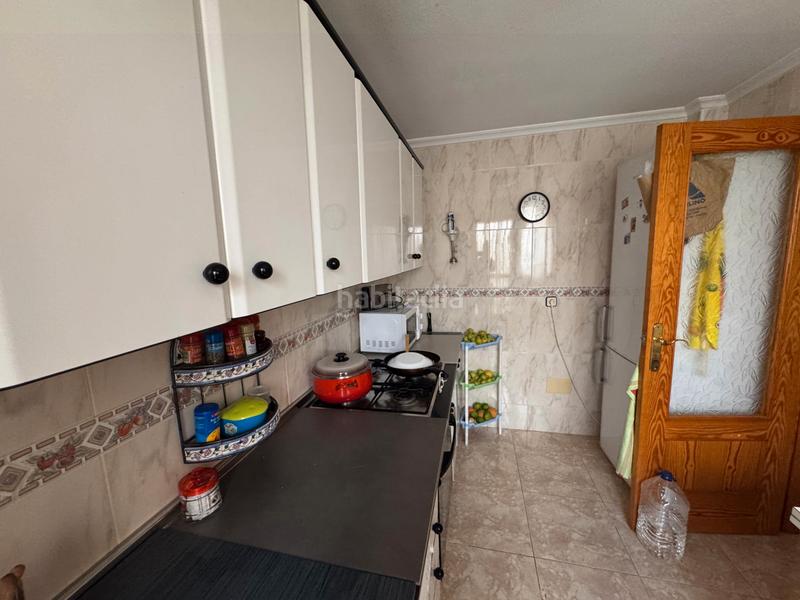 Foto 725bb370-3571-4684-95b3-b48474b6b998. Chalet con parcheggio in Centro Alcázares (Los)