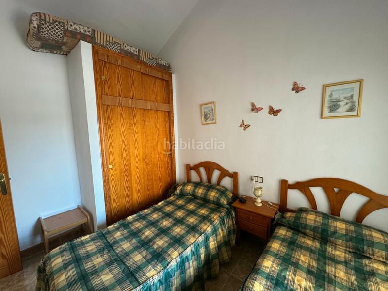 Foto ff6e4f4f-813a-4c80-879e-6ad405c711f1. Chalet con parcheggio in Centro Alcázares (Los)