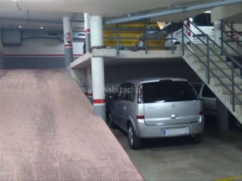 Foto a5a6fb0b-6f40-40b4-95c1-92a18835cb6d. Parking voiture dans carrer sant ponç 55 dans Franqueses del Vallès (Les)