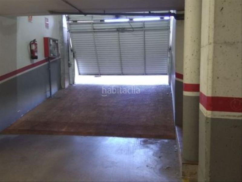 Foto bdcc8bb6-4193-471b-a5fe-c406942f9858. Parking voiture dans carrer sant ponç 55 dans Franqueses del Vallès (Les)