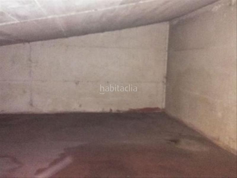 Foto e981c8ac-94c9-429e-9397-21d3145277b8. Parking voiture dans carrer sant ponç 55 dans Franqueses del Vallès (Les)