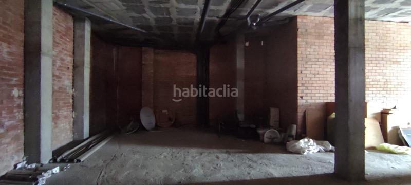 Foto ca7d7b90-d73a-442a-b89e-e0ffdc79bfd4. Local comercial a carrer del pont 11 a Franqueses del Vallès (Les)