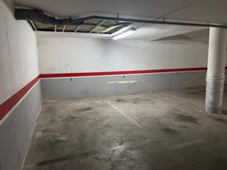 Lloguer Aparcament cotxe a Carrer sant joaquim 44. Plaza de parking en corró d'avall