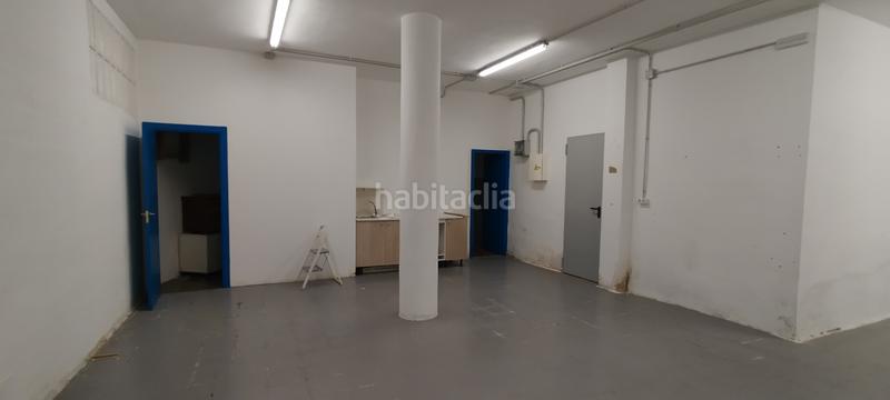 Foto ccae1e9d-5d57-447a-b905-8a4318570d3a. Geschäftsraum in camí romà 22 in Lledoner Granollers