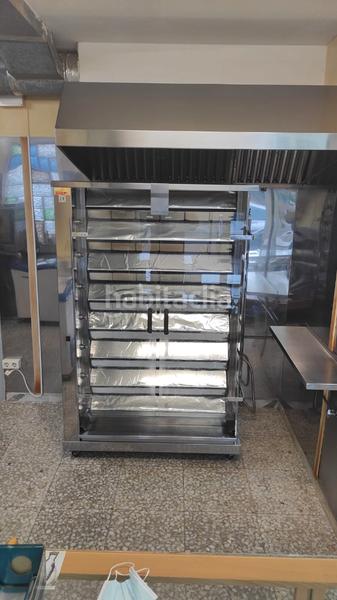 Foto 333e1e83-732f-4dbe-93f4-f9b8212305a5. Local comercial local totalmente equipado para seguir actividad de rostisería en Sant Pere de Vilamajor