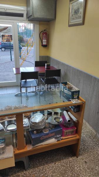 Foto f1aea73f-dfb8-4cd7-98b8-bce4418673db. Local comercial local totalmente equipado para seguir actividad de rostisería en Sant Pere de Vilamajor
