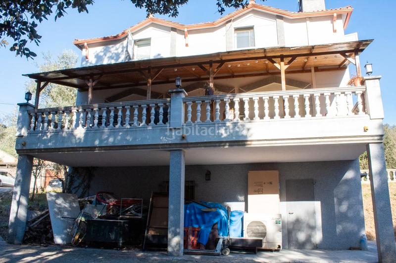 Foto 179c985f-f01d-4abc-99ea-69831936e37d. Casa in avinguda can coll 105 in Sant Celoni