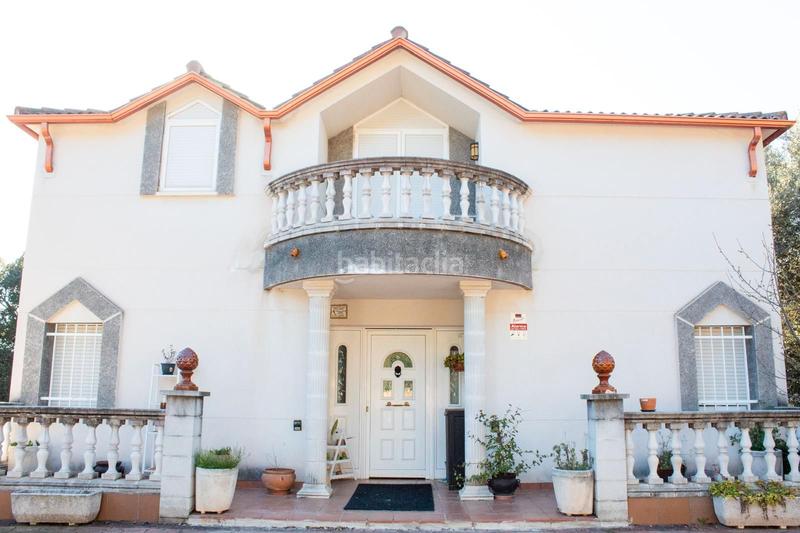 Foto 487564f1-97af-4ff5-a53e-52853fdfa9ac. Casa in avinguda can coll 105 in Sant Celoni