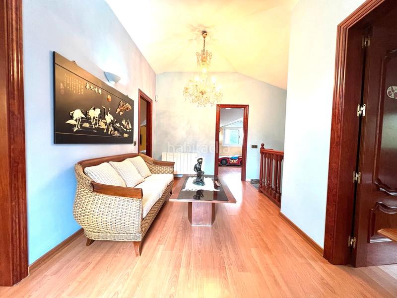 Foto 92653b85-8a59-4492-972a-6208fe43943f. Casa in avinguda can coll 105 in Sant Celoni