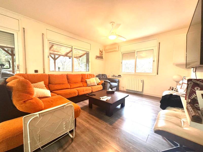 Foto caae7c36-08ce-4b8c-9c21-88c25d2ee74b. Casa in avinguda can coll 105 in Sant Celoni