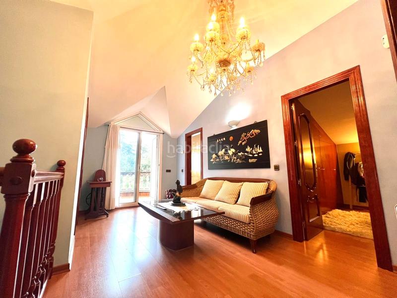 Foto cb9be0b6-f414-477d-a034-af40941a7138. Casa in avinguda can coll 105 in Sant Celoni