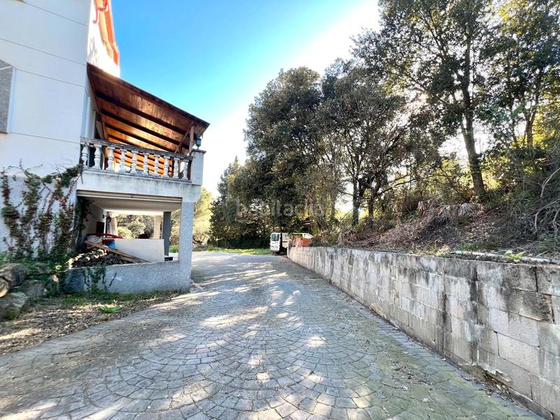 Foto e3f1236f-447e-4fcc-9a89-c7fca8278f4e. Casa in avinguda can coll 105 in Sant Celoni