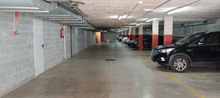 Parking coche en Carrer onze de setembre 16. Plaza de parking en la c/onze de setembre de corró d'avall
