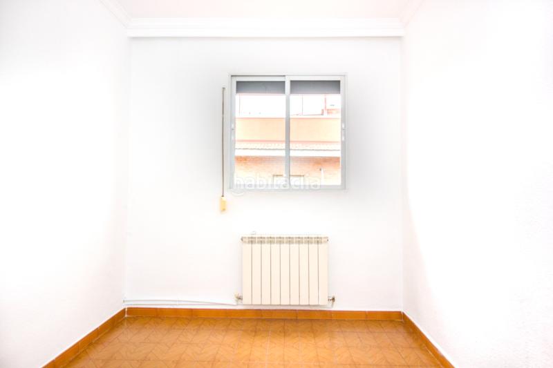 Foto dc79bd3d-74d0-4191-bb12-4c27b3b1c03a. Piso en calle esperanza macarena 24 alquilado c/ esperanza macarena 24 en Madrid
