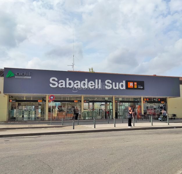 Foto 625d9654-3c80-4907-a96d-d345c3ee69e7. Piso en Gràcia Sabadell