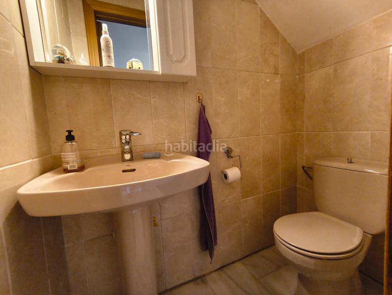 Foto d2b2370f-2452-4cea-9329-4078c18aa1c2. Casa a schiera con camino riscaldamento parcheggio piscina in Benalmádena